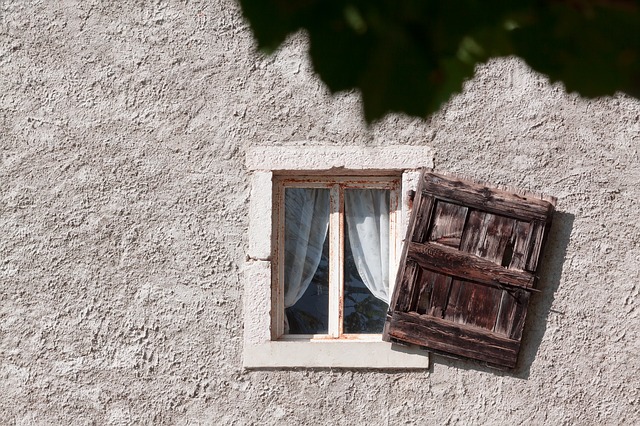 Naprawa okien i drzwi – okna plastikowe Kraków